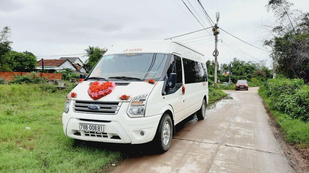 Đội xe du lịch chính chủ Lê Huyên Phú Yên đời mới