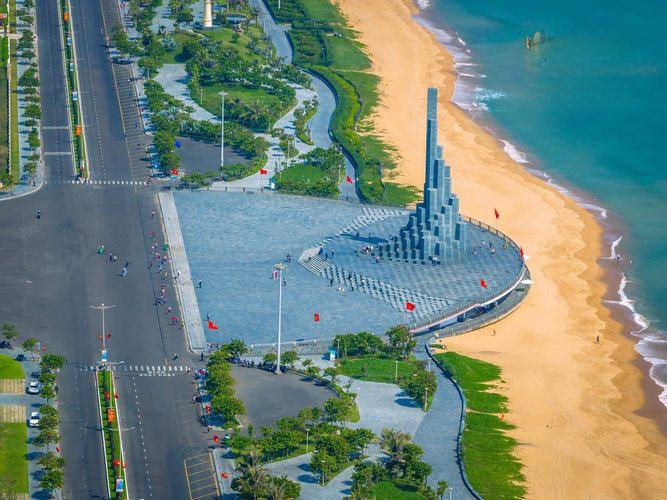 Tour 3: City Tour Tuy Hòa Trọn Vẹn (Tháp Nghinh Phong - Tháp Nhạn - Hồ Sơn)