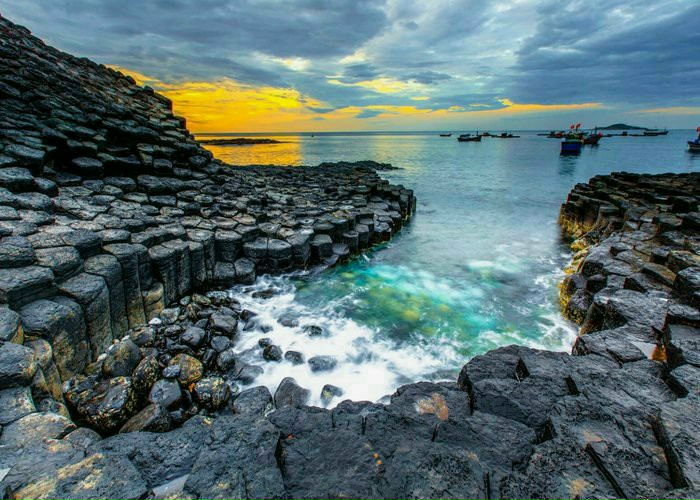 Tour 1: Bắc Phú Yên Huyền Thoại (Gành Đá Đĩa - Bãi Xép - Đầm Ô Loan)